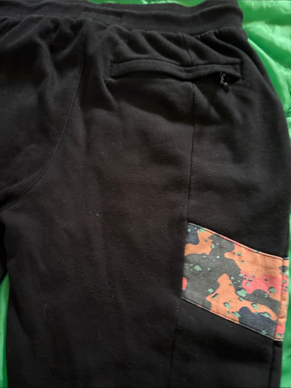 Uni sex cookies Black Jogger Sweatpants Orange Camo zipper pocket - large - Picture 8 of 8